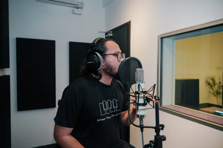 Studio Rakaman Muzik cover