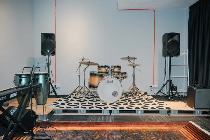 Studio Jamming cover
